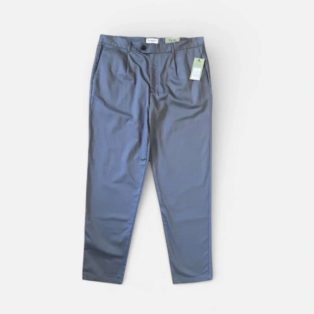 Goodfellow & Co Men's Pleated Trouser Pants Size 36x32 Gray New with Tags